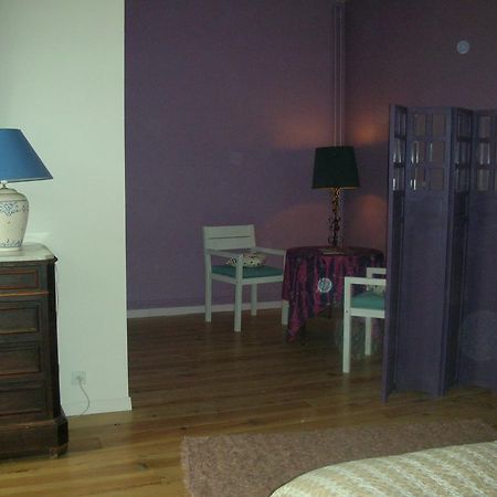 B&B Le Logis De Bois Renard Saint-Laurent-Nouan Rom bilde