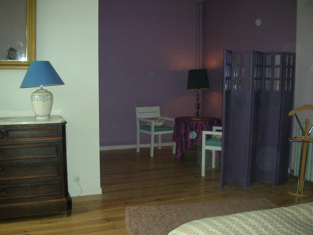 B&B Le Logis De Bois Renard Saint-Laurent-Nouan Rom bilde